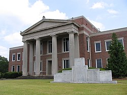 Lamar County Courthouse in Barnesville, Georgia