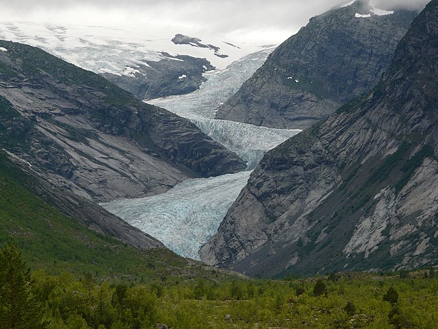 640px-P1000290Jostedalsbreen.JPG