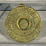 Filigreed brooch found in grave 10