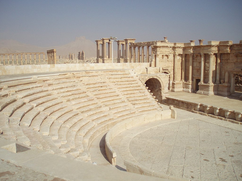 http://upload.wikimedia.org/wikipedia/commons/thumb/f/f6/Ampitheatre_Roman_Palmyra_in_Syria2007.jpg/1024px-Ampitheatre_Roman_Palmyra_in_Syria2007.jpg