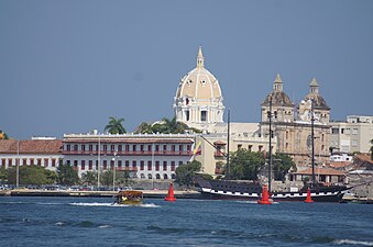Vista de la Catedral de San Pedro Claver desde la Bahía.