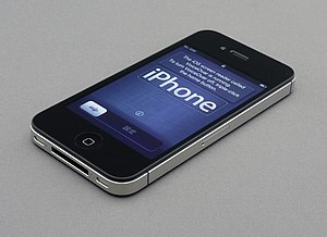 English: An iPhone 4S on its setup screen.