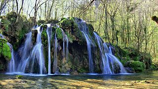 La cascade des Tufs sur la Petite Cuisance.