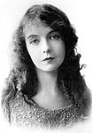 Lillian Gish yn 1917
