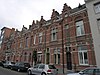 Negen stadswoningen in neo-Vlaamserenaissance-stijl