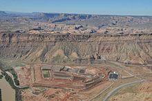 Moab uranium mill tailings pile Moab uranium mill tailings pile.jpg