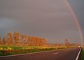 Regenboog boven de N204