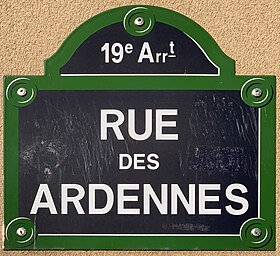 Voir la plaque.