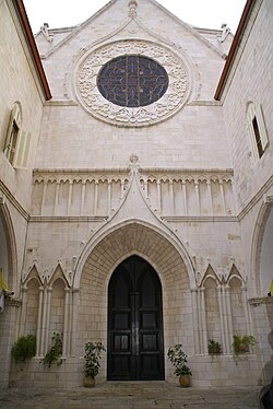 PortalKonkathedraleJerusalem.jpg