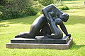 Мати-Земля. Асмундур Свейнссон, 1936, бронза. Rottneros Park, Швеція