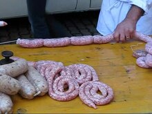 File:Sausage production italy 02.ogv