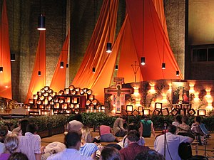 Prayer in Taizé church