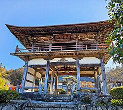 三峰山金剛院　山門