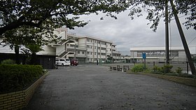 茅ケ崎市立萩園中学校