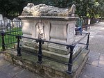 Monument to John Bunyan, Central Broadwalk