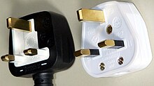 Moulded and rewireable BS 1363 plugs (horizontal).jpg