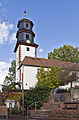 Evangelische Kirche mit Kirchhof