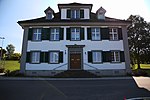 Schloss, ehemaliges Schul- und Gemeindehaus