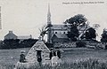 La chapelle Notre-Dame de Trézien et sa fontaine vers 1900 (carte postale E. Le Bihan).