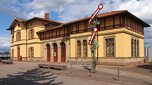 altes Empfangsgebäude von Graben-Neudorf, heute als Gemeindebibliothek genutzt