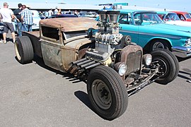 Ford A pick-up rat rod (1930).