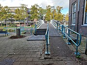 Amsterdam: Brug vanuit de Derde Wittenburgerswarsstraat (oktober 2022)