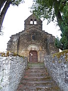 Entrée et façade extérieure