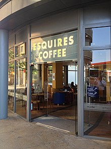 Esquires Coffee в Эктоне, Лондон.jpg