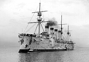 1901年の 1 等巡洋艦「グロモボーイ」。