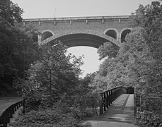 Puente de Henry Avenue sobre Wissahickon Creek, Filadelfia (1930-1932)