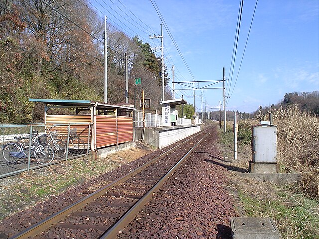 640px-Minakuchi_Matsuo_station_shiga_1.jpeg