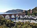 Le port de la Rague et le viaduc ferroviaire.