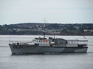 RML 497 Sailing in Tor Bay.jpg