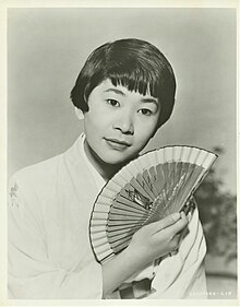Miyoshi Umeki Sayanora filmi tanıtımında. (1957)