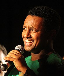 Teddy Afro performing in Melbourne, Australia, June 2011