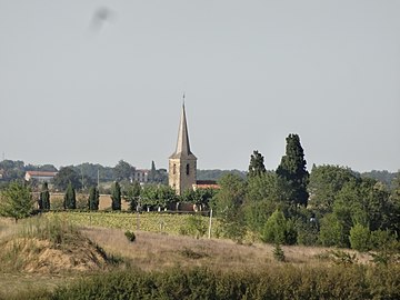 La glèisa de Traversèras vista despuish Aulin