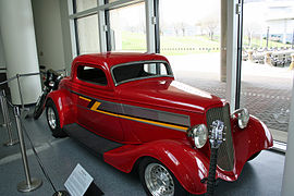 Coupe "Eliminator", basée sur une Ford de 1933 et construite pour le guitariste de ZZ Top, Billy Gibbons.