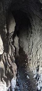 تونل آزمایشی برای حفر قنات