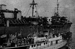 86th division troops arriving at New York are met by the "Welcome Home" boat. 86th division troops arriving at New York are met by the "Welcome Home" boat.png