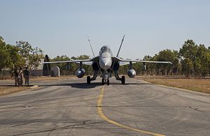 Американский морской пехотинец FA-18C на базе RAAF Tindal в июле 2016 года.