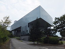 秋田県立近代美術館