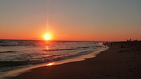 Государственный пляж Болса-Чика sunset.jpg