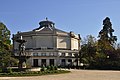 Vue d'ensemble sur le fond du théâtre Marigny.