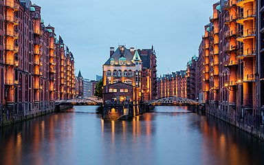 Hamburg, Germany (2016) (vi)