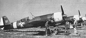 駐機中のIAR-81 91号機 (1943年撮影)