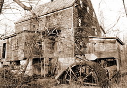 Lantz Mill, VA, 2005.jpg