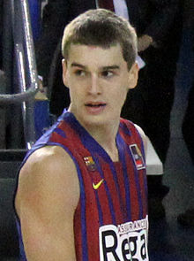 Mario Hezonja (cropped).jpg