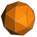 與凹五角錐十二面體與五角化十二面體有著類似的結構，其差別僅在一個是正十二面體向外接錐體另外個是減去錐體