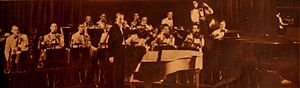 Рэй Ноубл и его оркестр в 1935 году