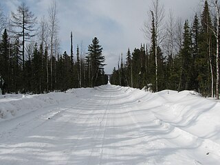 320px-Road_in_Evenkiysky_District.jpg